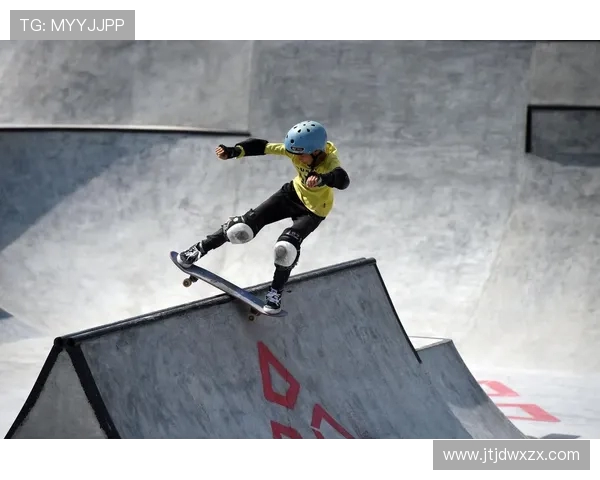 南京滑板队与上海滑板队赛后复盘力量对决的精彩瞬间与战术分析