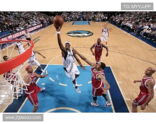 小牛与雄鹿精彩对决完整视频回顾及赛后分析分享